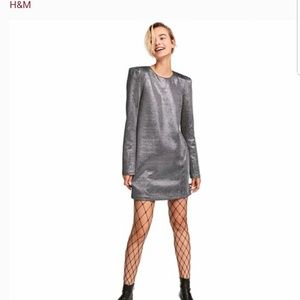 H&M SILVER EXAGGERATED SHOULDER